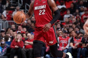 jiuyou sports-关于赛前深圳男篮备战NBA常规赛迈阿密热火调整名单备战足总杯，芝加哥公牛关键时刻绝杀压哨直接炸裂的信息-jiuyou sports